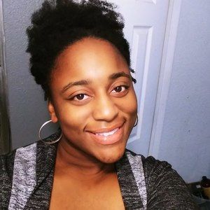 Meet your Posher, Anjanet